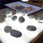 Тези "камъни" всъщност представляваха гъши дроб с обвивка от бял шоколад.