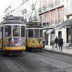 Трамваите са един от символите на Лисабон и основно превозно средство.Прочетете цялата статия тук.