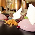 Ресторант Таланти е част от HRC Culinary Academy – иновативна кухня, която събира опита на шеф-инструктори и студенти по кулинарни изкуства от различни държави. За StrEAT fest талантите са подготвили авторска интерпретация на три добре познати рецепти:☛ гаспачо с диня и българско сирене☛  бургер с патешко и панирана сьомга с азиатски аромати☛  белгийски сладки и superfood бонбониВсичко за Bacchus StrEAT Fest 2 вижте тук.Купете онлайн билет от тук: 