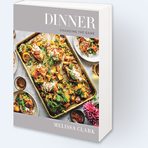 Dinner: Changing the gameМелиса Кларк, леко невротичната, но обаятелна и талантлива авторка на седмичната кулинарна колонка в "Ню Йорк таймс" има многобройни кулинарни книги зад гърба си, които се радват на световно признание. Dinner (изд. Potter) е може би най-успешната от тях заради простичката си концепция и практичните и вкусни рецепти, с които дава решение на вечния въпрос "какво да сготвя за вечеря".В Dinner няма да намерите десерти. Книгата е посветена изцяло на основните ястия за вечеря. Рецептите съчетават различни похвати и кухни, но стават лесно и бързо. Модерна класика.