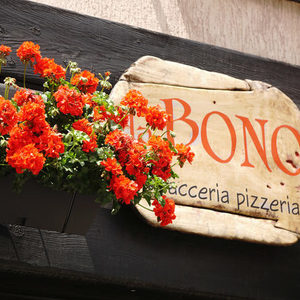 Италианска кухня: Da Bono focacceria pizzeria