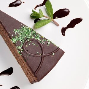 Именити ястия: торта "Гараш" (откъс и рецепта)