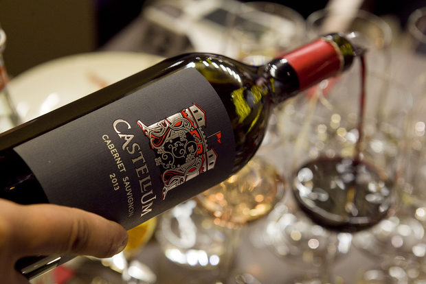А виното Castellum Cabernet Sauvignon 2013 пасна идеално към това ястие.
