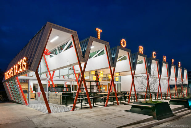 Torchy's TacosОстен, САЩКатегория: "Най-добро заведение на открито"Дизайн: Chioco Design 