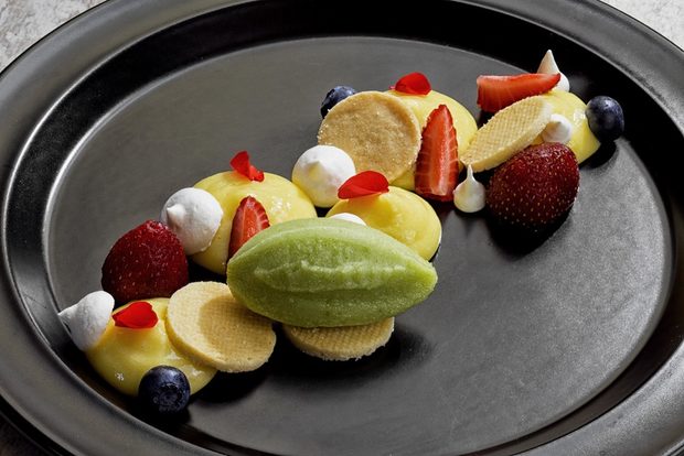 Dessert / ДесертЛимонова тарта с компресирани ягоди и мохито сорбеLemon tart with compressed strawberries with mojito sorbet