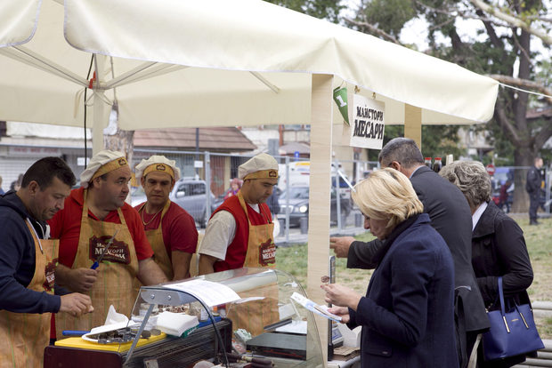 Майстори Месариhttp://www.bacchus.bg/streatfest/proizvoditeli/2017/09/03/3035659_maistori_mesari/