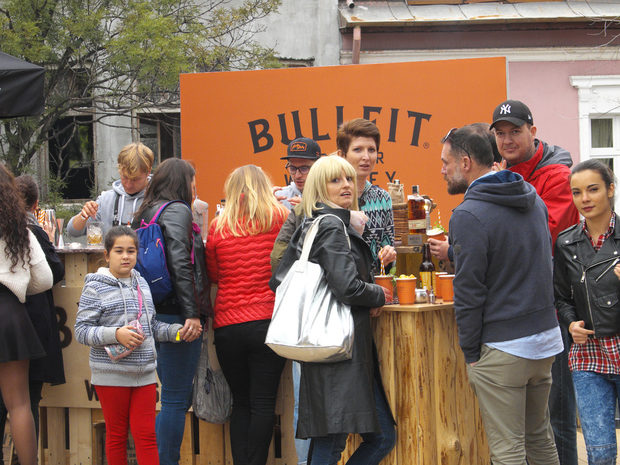 http://www.bacchus.bg/streatfest/bar/2017/08/28/3032201_bar_bulleit_bourbon/