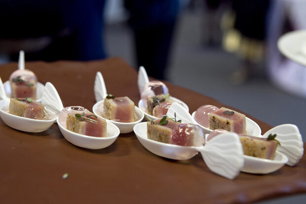 Селекция от аmuse bouches, приготвена от Red Devil Catering.