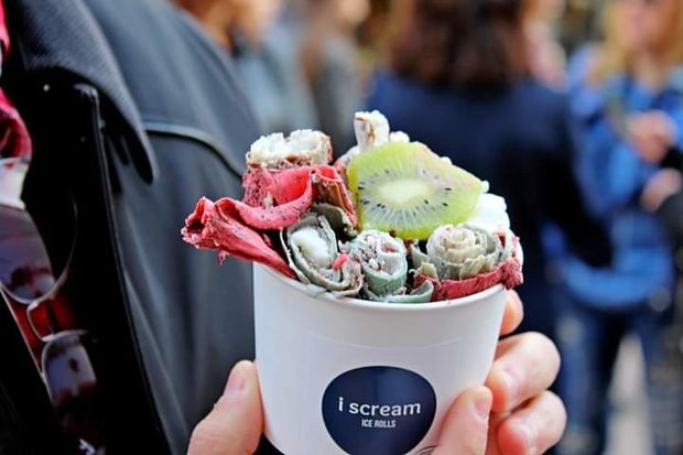 I SCREAM с призив да опитате най-новите Тайландски сладоледи в България!Сладоледите се правят на момента пред вас със свежи натурални продукти по ваш избор и се замразяват на плоча достигаща -30 градуса.>>>Следете ни последните новости във Facebook »Всичко за Bacchus StrEAT Fest вижте тук. »Купете билет онлайн от тук