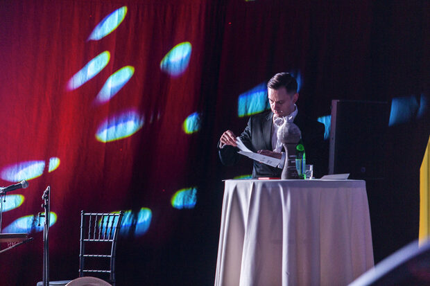 Тази година над 1200 души гласуваха за любимото си място в категория "Ресторант на читателите". Имахме 100 опции – местата, които представихме и в специалното си издание "Бакхус 100" - първото годишно издание, което събира добрите 100 ресторанта в България.