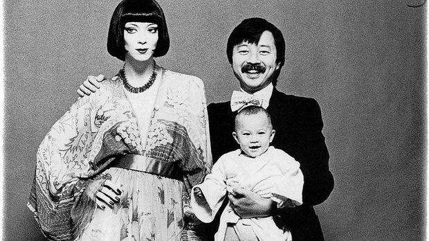 Майкъл Чау и Тина Лутц с дъщеря им Чайна, 1972 г.