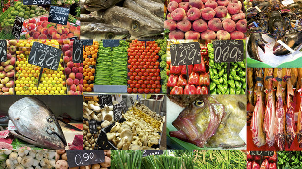 Фотоколаж от пазара La Boqueria - една от основните барселонски забележителности. Тук се продават риба, месо, плодове, зеленчуци и всякакви други храни.