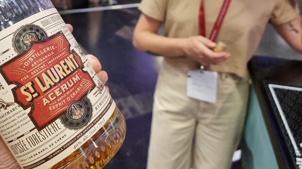 Distillerie du St. Laurent от Канада с тяхното кленово уиски - което изобщо не е уиски