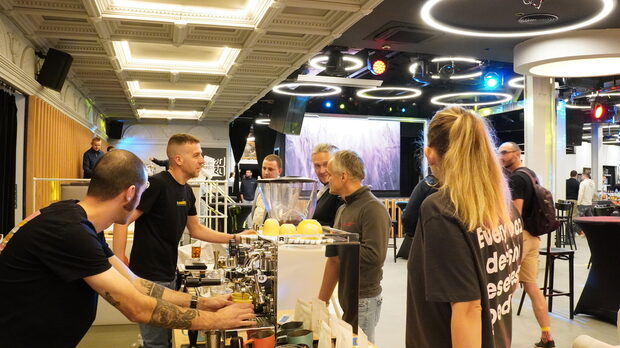 Опитахме специално кафе и коктейли от Стефан Христосков и Алфер Мехмедов, които дебютираха техния чисто нов бранд FlavouRITs в концепцията  Опитахме специално кафе и коктейли от Стефан Христосков и Алфер Мехмедов, които дебютираха техния чисто нов бранд FlavouRITs в концепцията