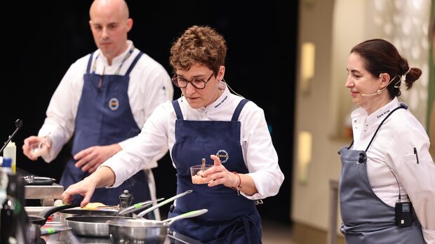 Елена Арсак от Arzak*** (Сан Себастиан) и Ниевес Бараган, шеф-готвачка в Sabor* (Лондон)