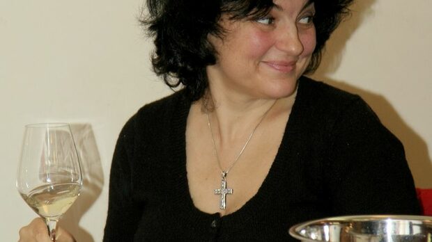 Диана Деевска, адвокат 